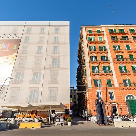Parthenope'S Eye On The Seafront By Napoliapartments 外观 照片